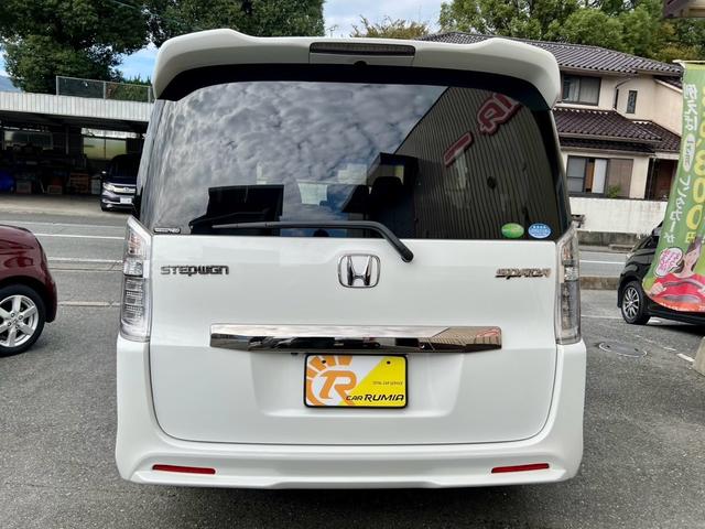 ステップワゴンスパーダ Ｚ　クールスピリット　全国１年保証付　両側電動スライドドア　ＥＴＣ　バックカメラ　メモリーナビ　フルセグＴＶ　純正アルミ　クルーズコントロール　ＨＩＤ　ＤＶＤ　ＣＤ　盗難防止システム　安全衝突ボディ（15枚目）