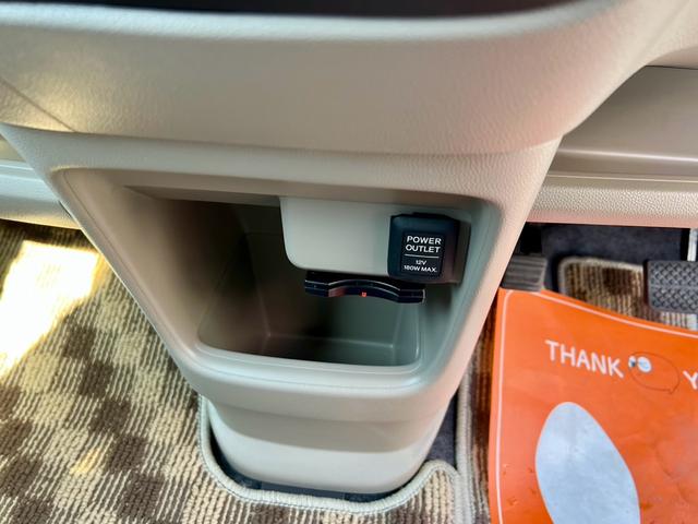 N-ONE G・Lパッケージ 全国1年保証付 ETC バックカメラ メモリーナビ ワンセグTV キーレスエントリー スマートキー アイドリングストップ 盗難防止システム 安全衝突ボディ ベンチシート HID(35枚目)