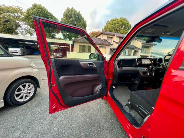 Ｎ－ＯＮＥ プレミアム　ＳＳパッケージ　全国１年保証付　純正ナビ　バックカメラ　純正アルミ　キーレスエントリー　スマートキー　アイドリングストップ　ＨＩＤ　安全衝突ボディ　盗難防止システム　衝突被害軽減システム　シートヒーター（14枚目）