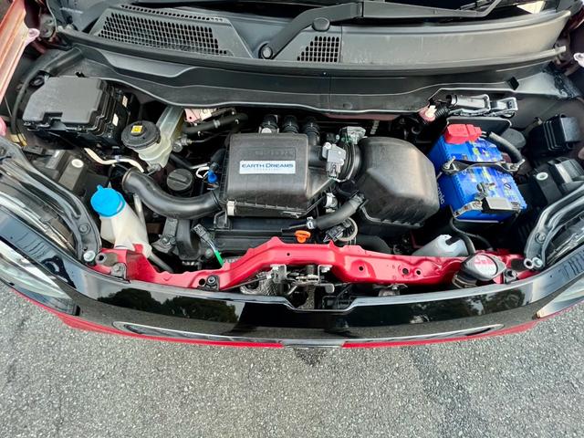 Ｎ－ＯＮＥ プレミアム　ＳＳパッケージ　全国１年保証付　純正ナビ　バックカメラ　純正アルミ　キーレスエントリー　スマートキー　アイドリングストップ　ＨＩＤ　安全衝突ボディ　盗難防止システム　衝突被害軽減システム　シートヒーター（36枚目）