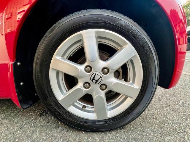 Ｎ－ＯＮＥ プレミアム　ＳＳパッケージ　全国１年保証付　純正ナビ　バックカメラ　純正アルミ　キーレスエントリー　スマートキー　アイドリングストップ　ＨＩＤ　安全衝突ボディ　盗難防止システム　衝突被害軽減システム　シートヒーター（37枚目）