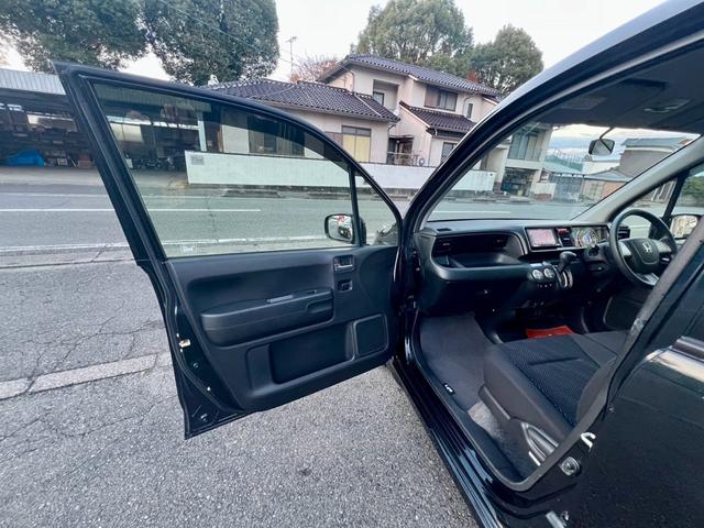 ライフ ディーバ 全国1年保証付 メモリーナビ バックカメラ 純正アルミ 盗難防止システム 安全衝突ボディ キーレスエントリー スマートキー HID(14枚目)