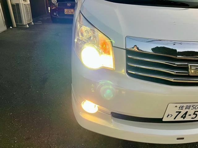 ノア Ｘ　Ｌセレクション　メモリーナビ　フルセグＴＶ　バックカメラ　ＥＴＣ　左側電動スライドドア　ダブルエアコン　ＨＩＤ　電動格納ミラー　安全衝突ボディ　キーレスエントリー　３列シート（38枚目）