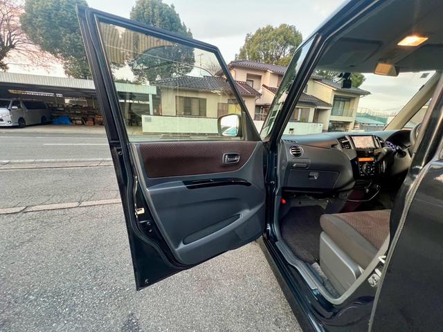 ルークス ハイウェイスター　ＥＴＣ　ドライブレコーダー　左側電動スライドドア　ＨＤＤナビ　フルセグＴＶ　バックカメラ　１４インチ純正アルミ　ＨＩＤ　キーレスエントリー　スマートキー　盗難防止システム　安全衝突ボディ（21枚目）