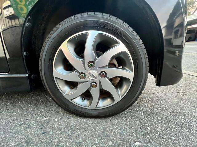 ルークス ハイウェイスター　ＥＴＣ　ドライブレコーダー　左側電動スライドドア　ＨＤＤナビ　フルセグＴＶ　バックカメラ　１４インチ純正アルミ　ＨＩＤ　キーレスエントリー　スマートキー　盗難防止システム　安全衝突ボディ（40枚目）