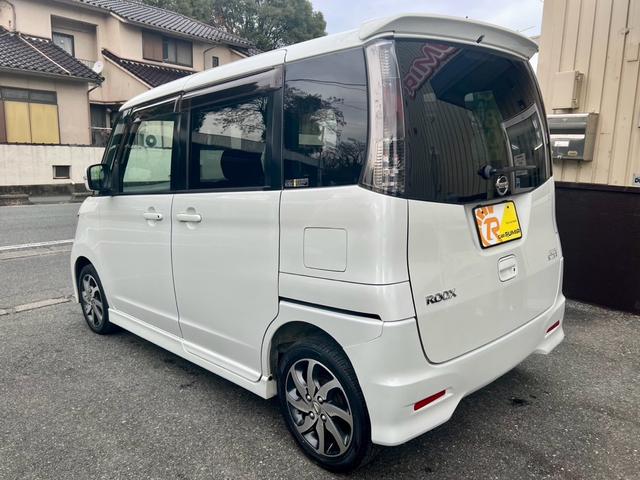 ルークス ハイウェイスター　全国１年保証付　左側電動スライドドア　１４インチ純正アルミ　キーレスエントリー　スマートキー　ＨＩＤ　ＣＤ（8枚目）