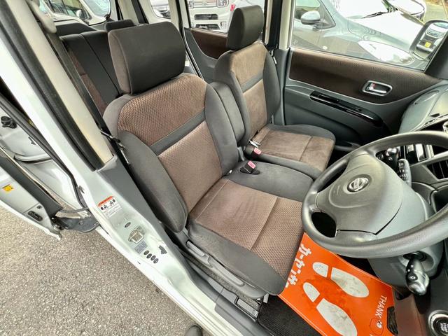 ルークス ハイウェイスター　全国１年保証付　左側電動スライドドア　１４インチ純正アルミ　キーレスエントリー　スマートキー　ＨＩＤ　ＣＤ（11枚目）