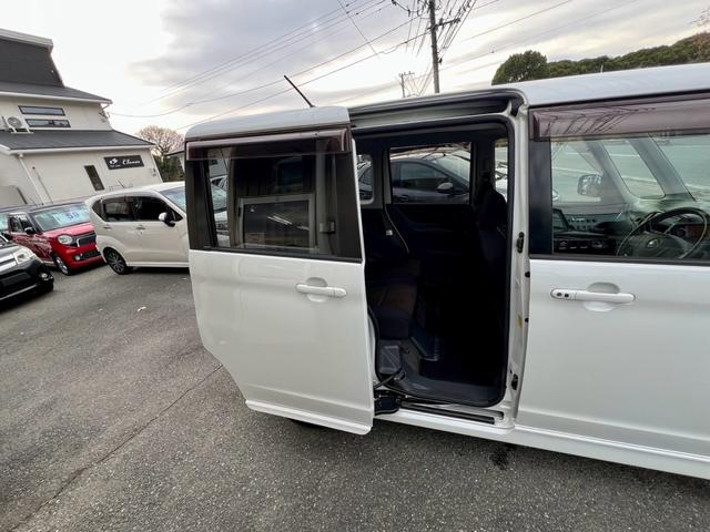 ルークス ハイウェイスター　全国１年保証付　左側電動スライドドア　１４インチ純正アルミ　キーレスエントリー　スマートキー　ＨＩＤ　ＣＤ（19枚目）