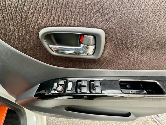 ルークス ハイウェイスター　全国１年保証付　左側電動スライドドア　１４インチ純正アルミ　キーレスエントリー　スマートキー　ＨＩＤ　ＣＤ（21枚目）