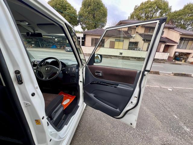 ルークス ハイウェイスター　全国１年保証付　左側電動スライドドア　１４インチ純正アルミ　キーレスエントリー　スマートキー　ＨＩＤ　ＣＤ（22枚目）