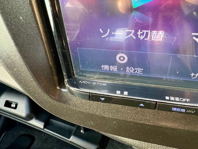 フィットハイブリッド ＲＳ　ファインスタイル　全国１年保証付　メモリーナビ　フルセグＴＶ　バックカメラ　ドライブレコーダー　　クルーズコントロール　盗難防止システム　安全衝突ボディ　アイドリングストップ　ＨＩＤ（38枚目）