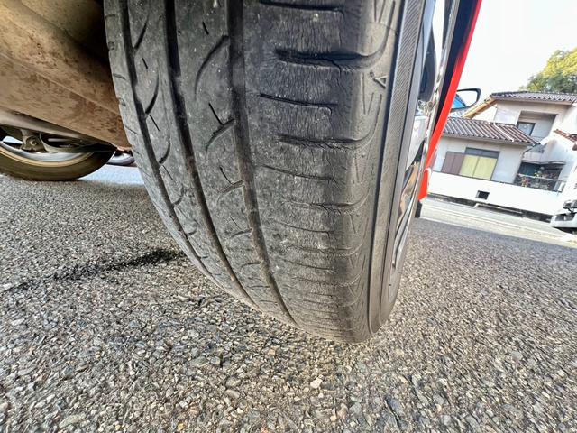 フィットハイブリッド ＲＳ　ファインスタイル　全国１年保証付　メモリーナビ　フルセグＴＶ　バックカメラ　ドライブレコーダー　　クルーズコントロール　盗難防止システム　安全衝突ボディ　アイドリングストップ　ＨＩＤ（44枚目）