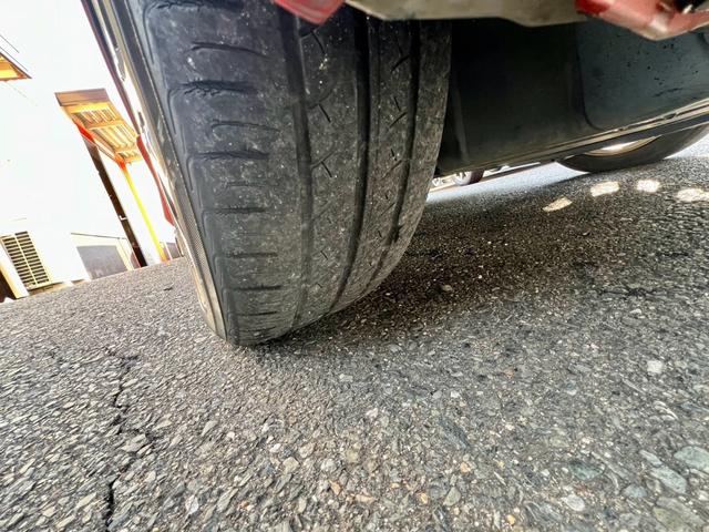 フィットハイブリッド ＲＳ　ファインスタイル　全国１年保証付　メモリーナビ　フルセグＴＶ　バックカメラ　ドライブレコーダー　　クルーズコントロール　盗難防止システム　安全衝突ボディ　アイドリングストップ　ＨＩＤ（46枚目）