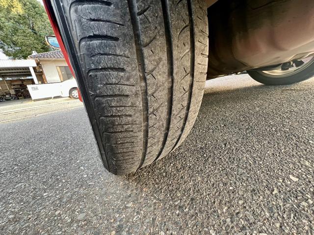 フィットハイブリッド ＲＳ　ファインスタイル　全国１年保証付　メモリーナビ　フルセグＴＶ　バックカメラ　ドライブレコーダー　　クルーズコントロール　盗難防止システム　安全衝突ボディ　アイドリングストップ　ＨＩＤ（47枚目）