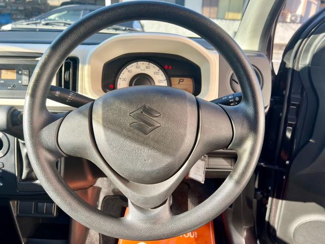 アルト Ｆ　全国１年保証付　盗難防止システム　安全衝突ボディ　キーレスエントリー　助手席エアバッグ　ＡＢＳ　ＥＳＣ　頸部衝撃緩和ヘッドレスト　ＣＤ（28枚目）