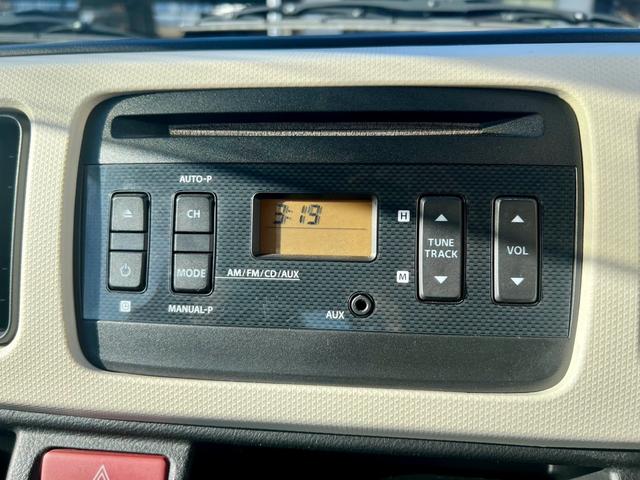 アルト Ｆ　全国１年保証付　盗難防止システム　安全衝突ボディ　キーレスエントリー　助手席エアバッグ　ＡＢＳ　ＥＳＣ　頸部衝撃緩和ヘッドレスト　ＣＤ（31枚目）