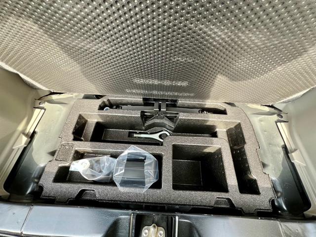 ミライース Ｘ　リミテッドＳＡ　全国１年保証付　ＥＴＣ　純正ＣＤプレーヤー　純正アルミ　キーレスエントリー　アイドリングストップ　盗難防止システム　安全衝突ボディ　衝突被害軽減システム（17枚目）