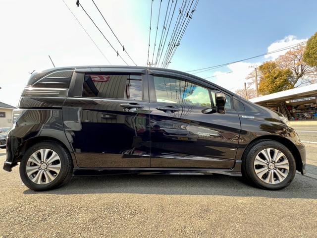 �Ԃ̏ڍׂɂ��Ă̂��₢���킹�́A�O�[���[�����ς薔�̓t���[�_�C�����̂O�O�V�W�|�U�O�S�X�|�Q�R�U�S���炨�₢���킹�������B���ЃX�^�b�t���ׂ��������������Ē����܂��B