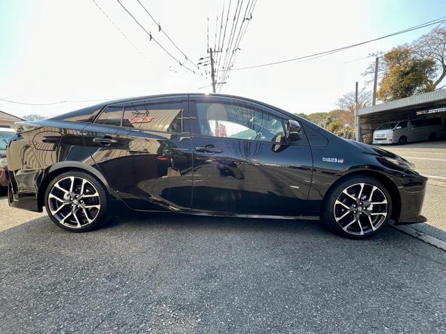 �Ԃ̏ڍׂɂ��Ă̂��₢���킹�́A�O�[���[�����ς薔�̓t���[�_�C�����̂O�O�V�W�|�U�O�S�X�|�Q�R�U�S���炨�₢���킹�������B���ЃX�^�b�t���ׂ��������������Ē����܂��B