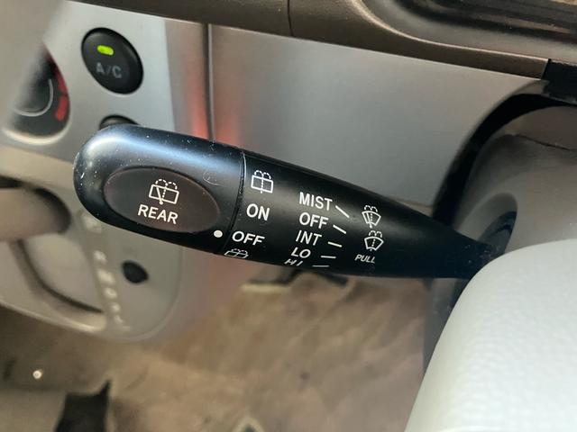 エブリイワゴン ＪＰターボ　キーレスエントリー　フルフラット　ＣＤ再生　エアバック（12枚目）