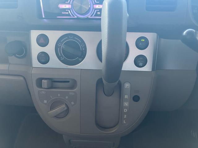 エブリイワゴン ＪＰターボ　キーレスエントリー　フルフラット　ＣＤ再生　エアバック（20枚目）