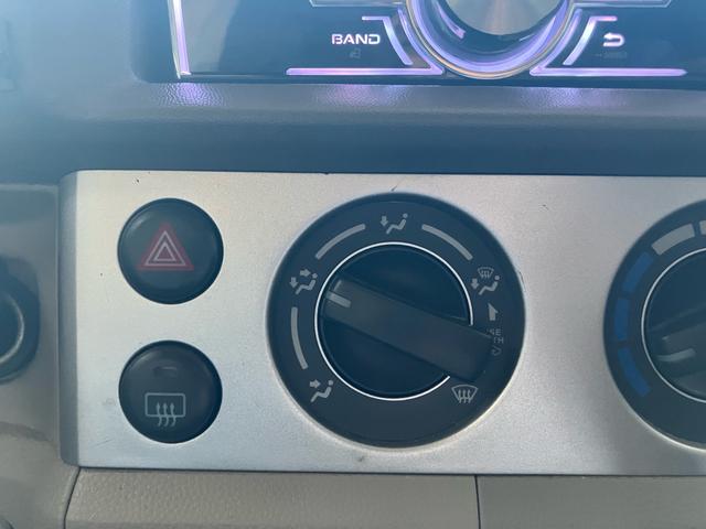 エブリイワゴン ＪＰターボ　キーレスエントリー　フルフラット　ＣＤ再生　エアバック（22枚目）