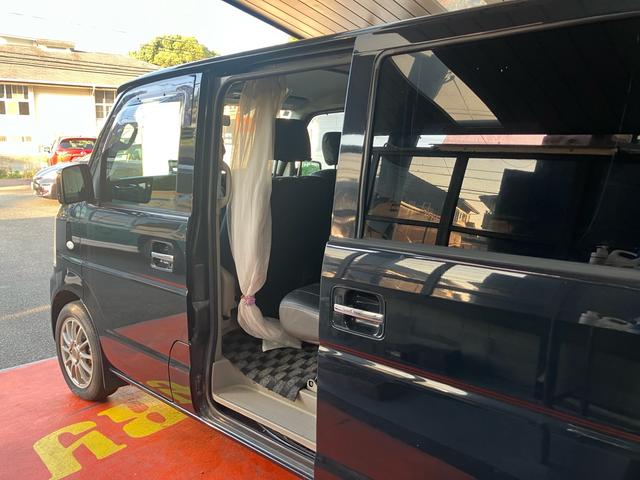 エブリイワゴン ＪＰターボ　キーレスエントリー　フルフラット　ＣＤ再生　エアバック（50枚目）