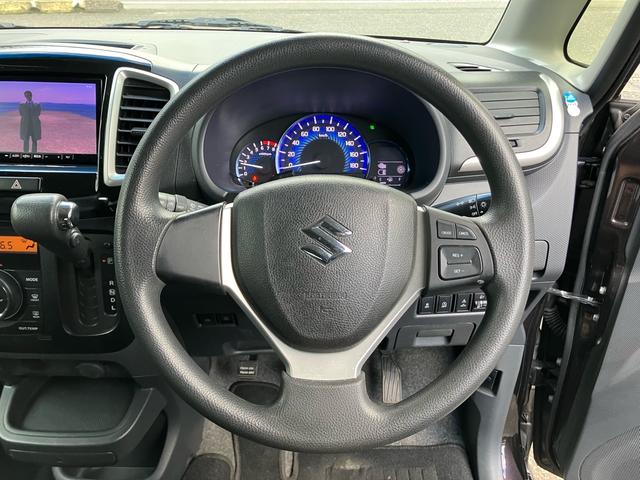 ソリオ Ｘ－ＤＪＥ　ＴＶ＆ナビ　バックカメラ　Ｂｌｕｅｔｏｏｔｈ接続　ＥＴＣ　キーレスエントリー　スマートキー　スライドドア　盗難防止システム　アイドリングストップ　ＥＳＣ　フルフラット　衝突被害軽減システム　エアバック（12枚目）