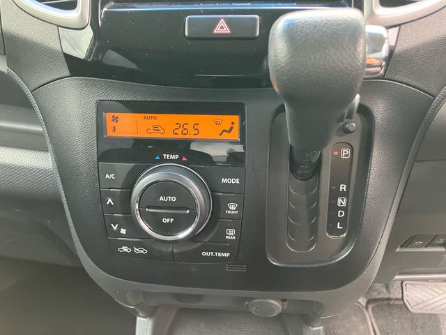 ソリオ Ｘ－ＤＪＥ　ＴＶ＆ナビ　バックカメラ　Ｂｌｕｅｔｏｏｔｈ接続　ＥＴＣ　キーレスエントリー　スマートキー　スライドドア　盗難防止システム　アイドリングストップ　ＥＳＣ　フルフラット　衝突被害軽減システム　エアバック（18枚目）