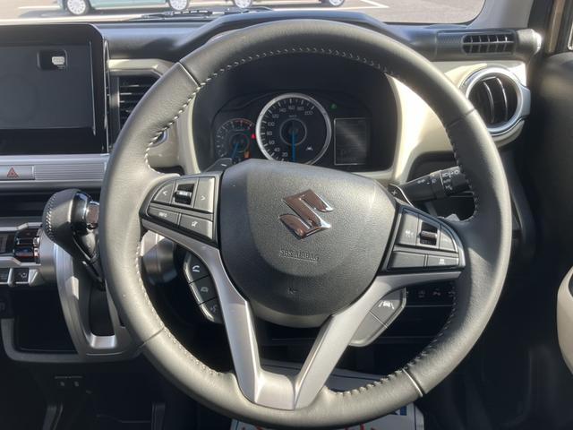 【パドルシフト】・【ステアリングオーディオ】・【アダプティブクルーズコントロール】など多機能！