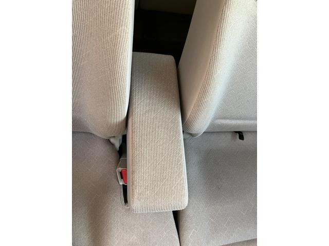 ワゴンＲ ＦＡ　　ＣＤプレーヤー装着車　１４インチホイールキャップ│マニュアルエアコン│ウレタンステアリングホイール（21枚目）