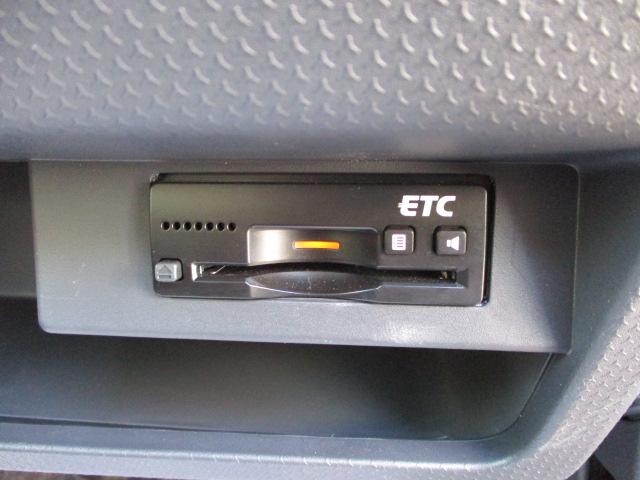 ハスラー Ｇ　ＭＲ３１Ｓ．ＭＲ４１Ｓ　２型　ＥＴＣ／サポカー　バックアイカメラ│デュアルカメラブレーキサポート│１５インチスチールホイール│ホワイト２トーン（13枚目）