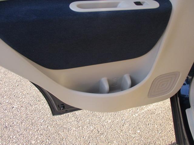 アルトラパン モード 3型 特別仕様車/ドライブレコーダー/サポカー デュアルセンサーブレーキサポート│ディスチャージ(HID)ヘッドランプ│ETC│バックアイカメラ│ホワイト2トーン│オートエアコン(35枚目)