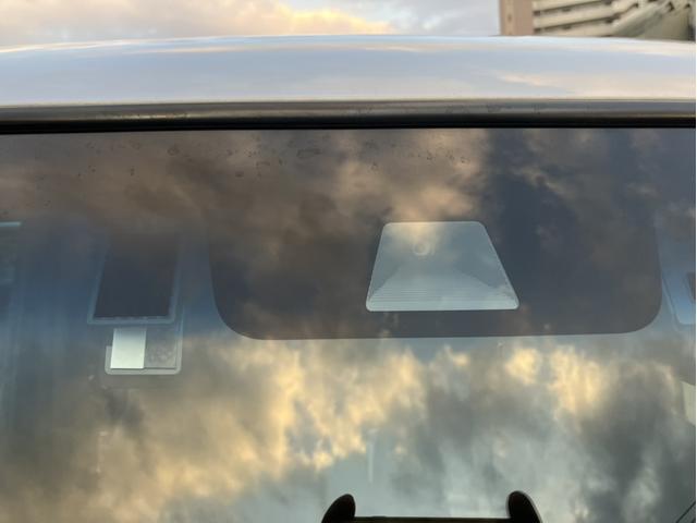 N-BOXカスタム Lターボ ドライブレコーダー/バックアイカメラ ETC│後席両側パワースライドドア│パドルシフト│クルーズコントロールシステム│本革巻ステアリングホイール│15インチアルミホイール(6枚目)