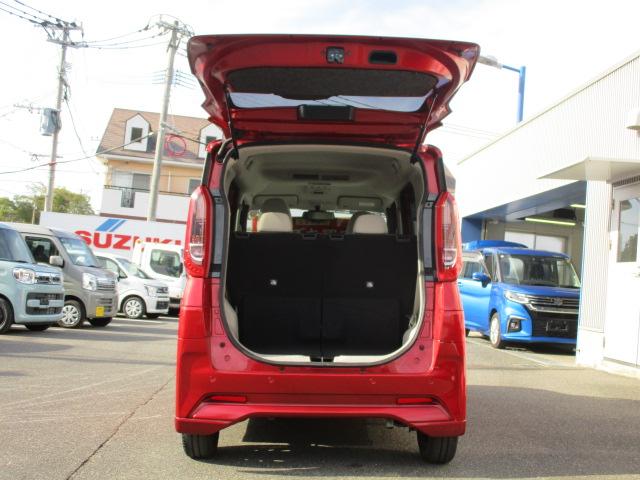 �o�b�N�h�A�͉J�ł��ׂ��G��ɂ�����J�����ˏグ���B���W���[��V���b�s���O�̉ו����ς݂₷�����ł��ˁI