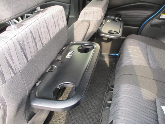 �����V�[�g���S�ԏ��ōς݁B�O�ɕ֗��ȁy�p�[�\�i���e�[�u���z�������B