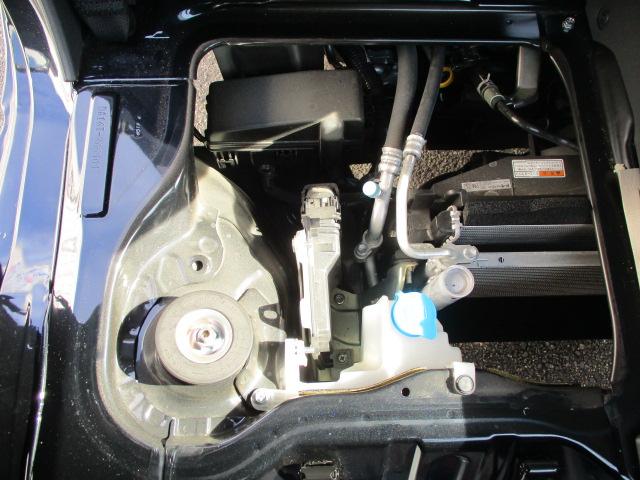 �^�]�Ȃ̉��ɂ���܂��B�����H��œ_���E�������Ă���̂��n���ł��I�G���W�����[�������ꂢ�ł���@���킵���̓X�^�b�t�ցI