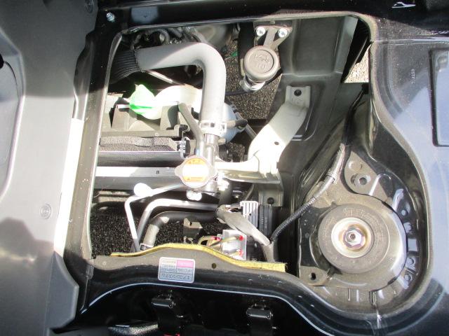 ����Ȃ̉��ɂ���܂��B�����H��œ_���E�������Ă���̂��n���ł��I�R���f�B�V�����Ȃǂ��킵���̓X�^�b�t�ւ������˂��������I