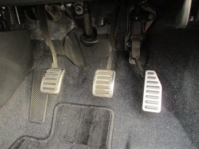 スイフト スポーツ ZC33S 全方位モニター付ナビ/サポカー ETC│デュアルセンサーブレーキサポート│LEDヘッドランプ│ESP│アダプティブクルーズコントロール(15枚目)