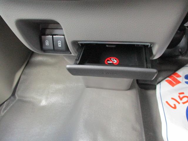 エブリイ ＰＡリミテッド　６型　ＡＭ／ＦＭラジオ／サポカー　デュアルカメラブレーキサポート│マニュアルエアコン│１２インチラジアルタイヤ│ウレタンステアリングホイール（32枚目）