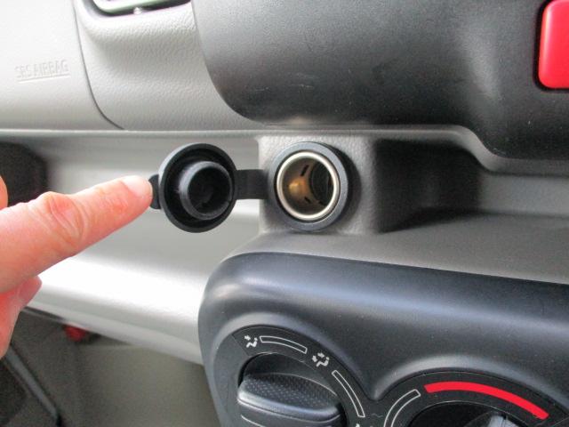 エブリイ ＰＡリミテッド　６型　ＡＭ／ＦＭラジオ／サポカー　デュアルカメラブレーキサポート│マニュアルエアコン│１２インチラジアルタイヤ│ウレタンステアリングホイール（33枚目）