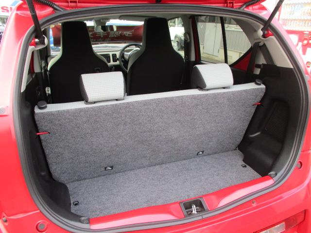 �����V�[�g���S�ԏ��ōς݁B�V�[�g�̌��ɂ�����Ƃ������[�X�y�[�X������܂��B�����̂�����������������T�|�[�g�I