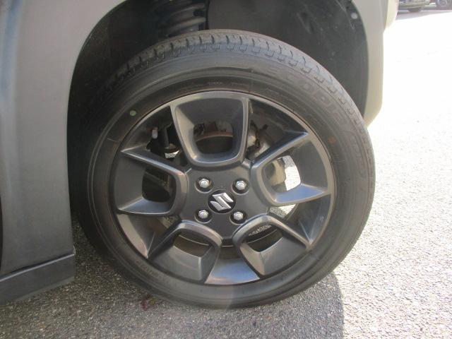 �u���b�N�h�����{���������A���~�z�C�[���𑕒��I���݊�������܂��B