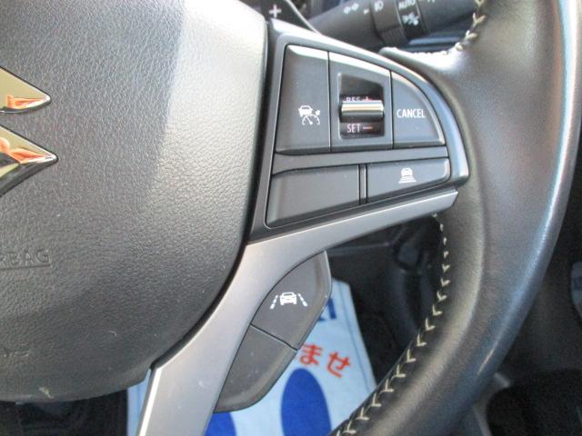 �X�e���I�J�����Ő�s�ԂƂ̋����𑪒肵�A�Ԋԋ����������ێ�����y�A�_�v�e�B�u�N���[�Y�R���g���[���z