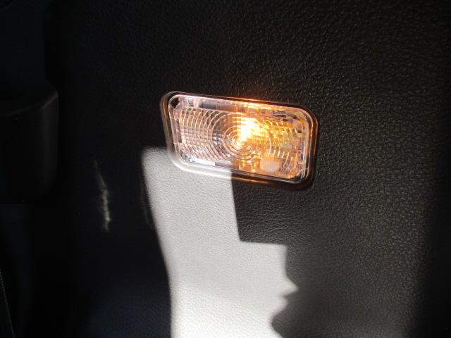 スペーシア ギア　ＨＹＢＲＩＤ　ＸＺターボ　全方位ナビ／サポカー　デュアルセンサーブレーキサポートＩＩ│スズキコネクト│ヘッドアップディスプレイ│ＬＥＤヘッドランプ│ステアリングヒーター│１４インチアルミホイール（46枚目）