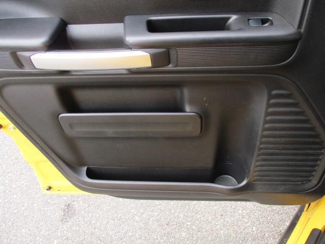 �t�����g�V�[�g�̗��T�C�h�ɂ͂`�S�m�[�g������T�C�Y�́y�t�����g�h�A�|�P�b�g�z���B�֗��ȃy�b�g�{�g���z���_�[�t�B