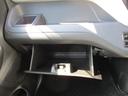助手席前の収納スペース★車検証などはグローブボックスへ☆