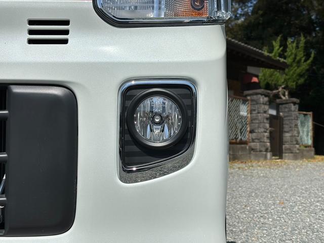 エブリイワゴン ＰＺターボ　届出済未使用車　純正ＳＤナビ　左パワードア　衝突軽減ブレーキ　Ｂｌｕｅｔｏｏｔｈ　フルセグＴＶ　ＤＶＤ再生　シートヒーター　新車保証書　コーナーセンサー　ＵＳＢ　ＨＩＤヘッドライト　アイドリングストップ　純正ＡＷ　ステリモ　スマートキー２個（28枚目）