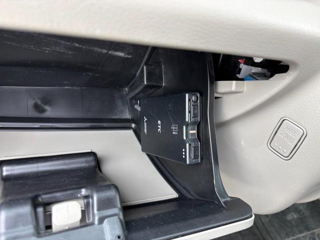 ＮＶ１００クリッパーリオ Ｅ　メモリーナビ　左パワードア　新車保証書　衝突軽減ブレーキ　コーナーセンサー　レーン逸脱警報　Ｂｌｕｅｔｏｏｔｈ　ＴＶ　ＤＶＤ　シートヒーター　リアヒーター　フルエアロ　ターボ　ＵＳＢ入力　ＥＴＣ　ＨＩＤライト　フォグ　オートライト　純正１４ＡＷ　スマートキー（22枚目）