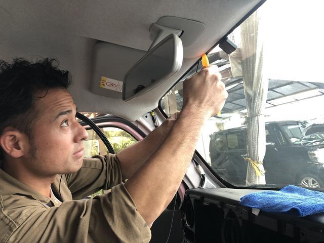 ハイゼットカーゴ ＤＸ　衝突軽減ブレーキ　コーナーセンサー　ＥＴＣ　レーン逸脱警報　ドラレコ　ＬＥＤヘッドライト　ＬＥＤフォグ　オートライト　オートハイビーム　スマートキー　電格ミラー　ドアバイザー　頭上荷物入れ　アイドリングストップ　ＣＤ　フルフラットシート（47枚目）